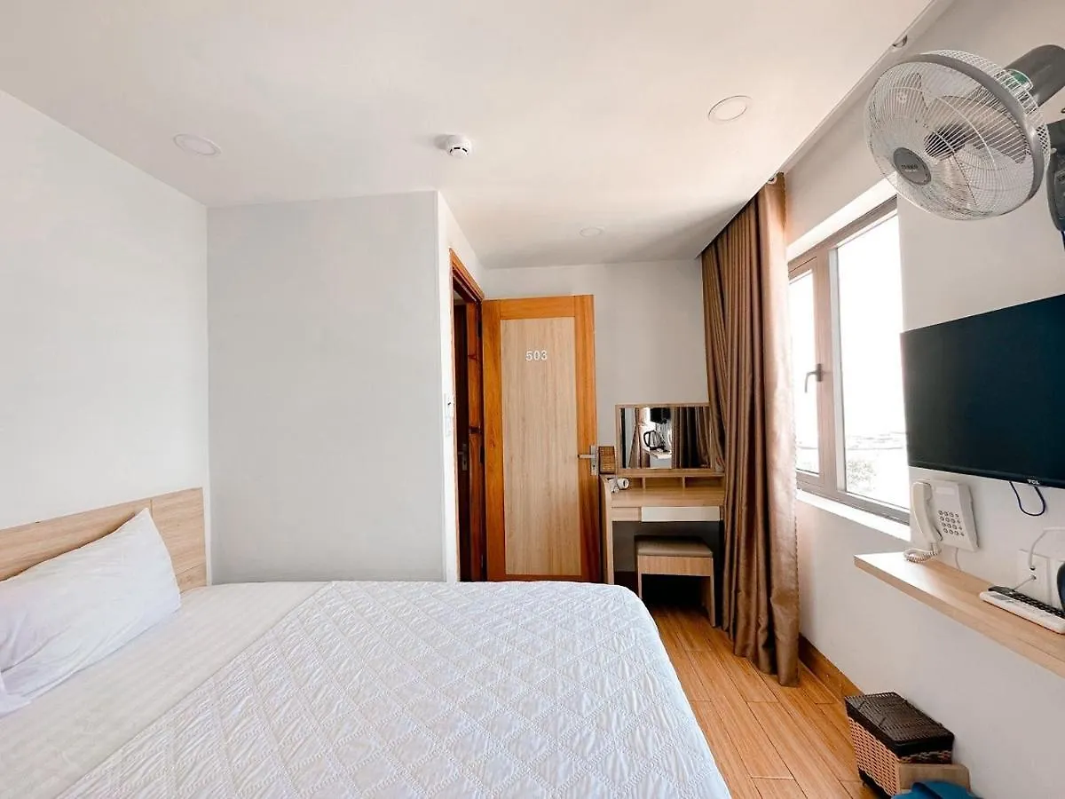 Aqua Seaview Hotel Nha Trang 2*,  Vietnam