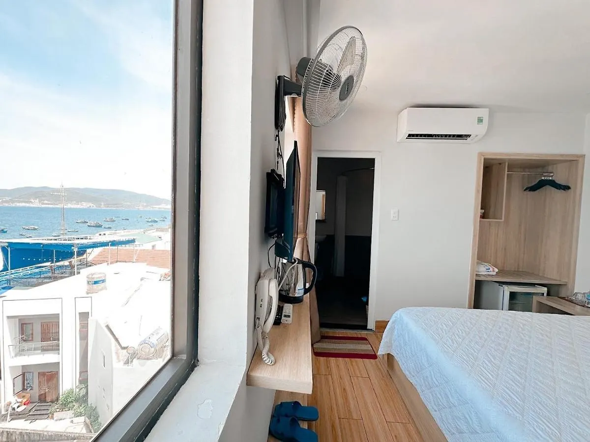 Aqua Seaview Hotel Nha Trang