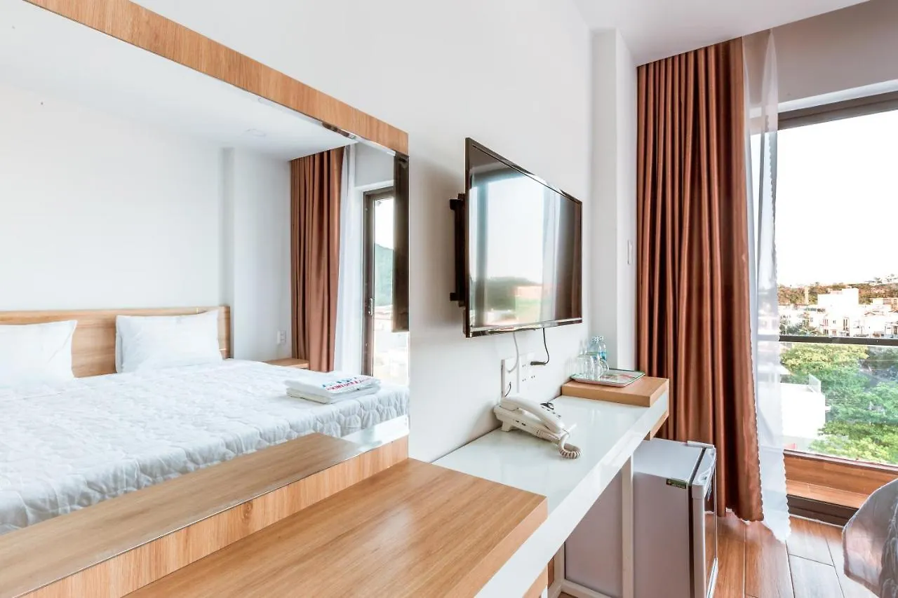 Aqua Seaview Hotel Nha Trang